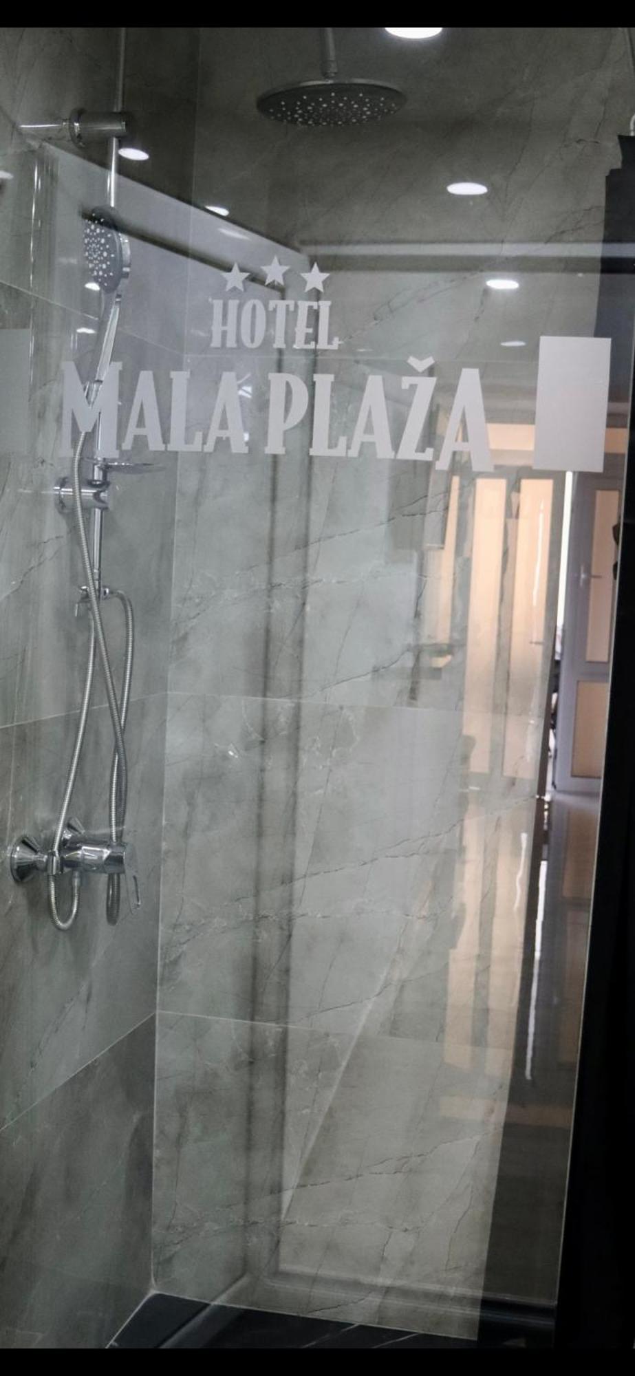 לינה וארוחת בוקר אולסינץ' Mala Plaza חדר תמונה