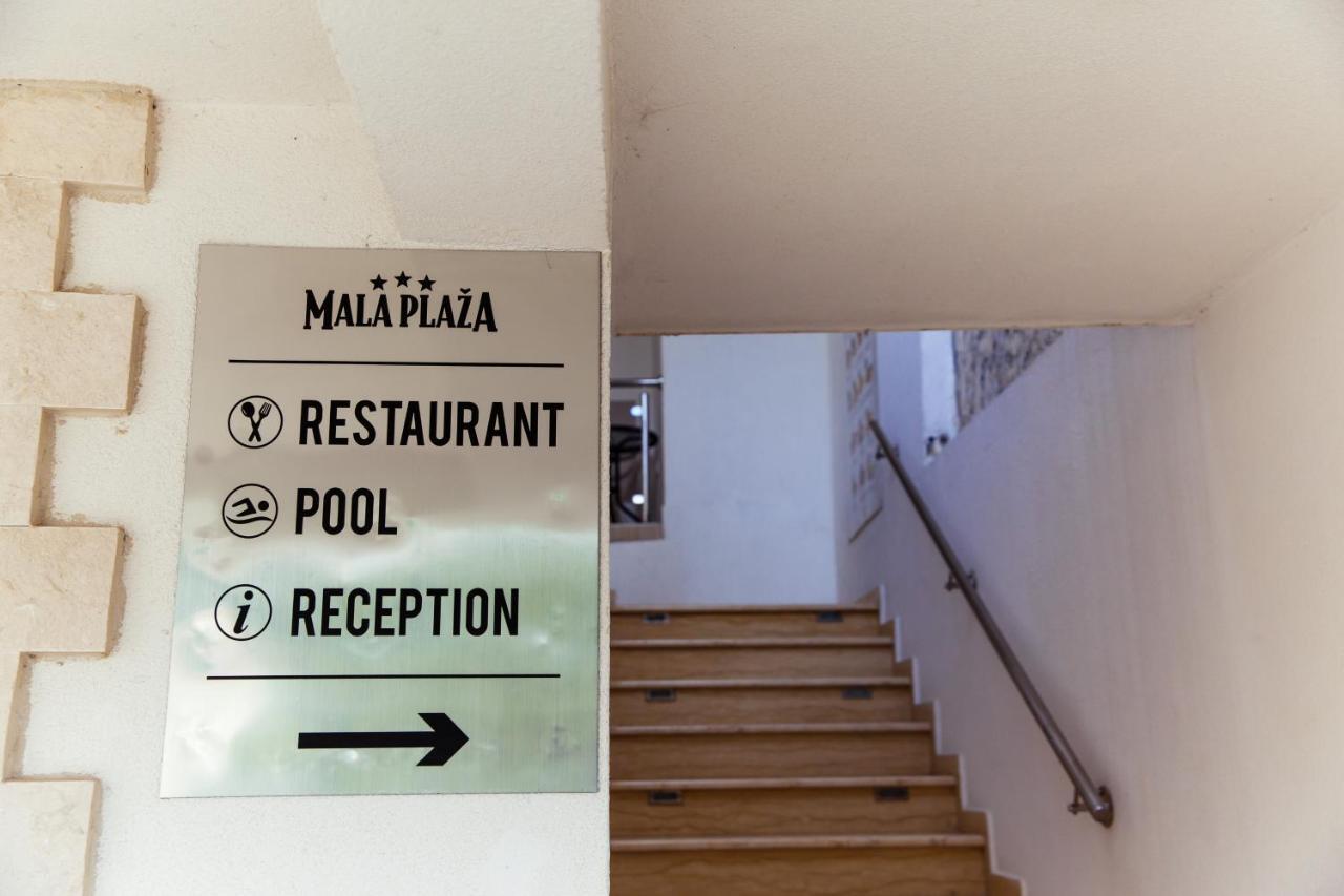 לינה וארוחת בוקר אולסינץ' Mala Plaza מראה חיצוני תמונה